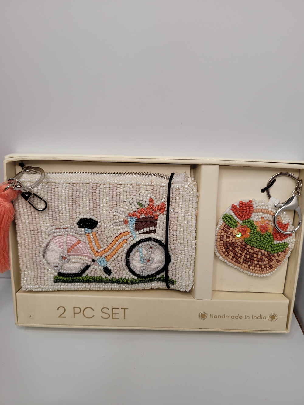 👉✨️Sol And Mer Beaded Bicycle Zip Wallet and Floral Keychain - Cream/Peach